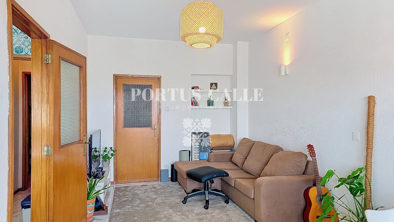 Apartamento T4 para Venda em Paranhos Foto 8