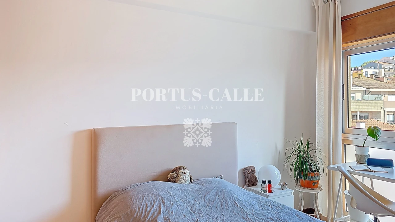 Apartamento T4 para Venda em Paranhos Foto 16