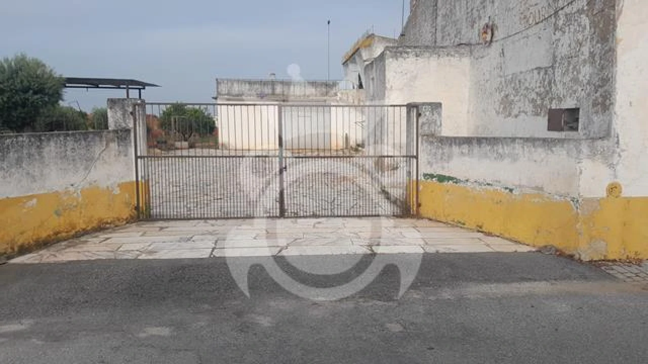 Moradia T3 para Venda em Corval Foto 2