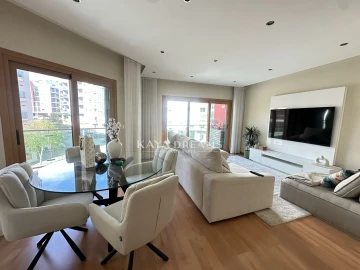 Apartamento T2 para Venda em Ramada e Caneças