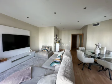 Apartamento T2 para Venda em Ramada e Caneças