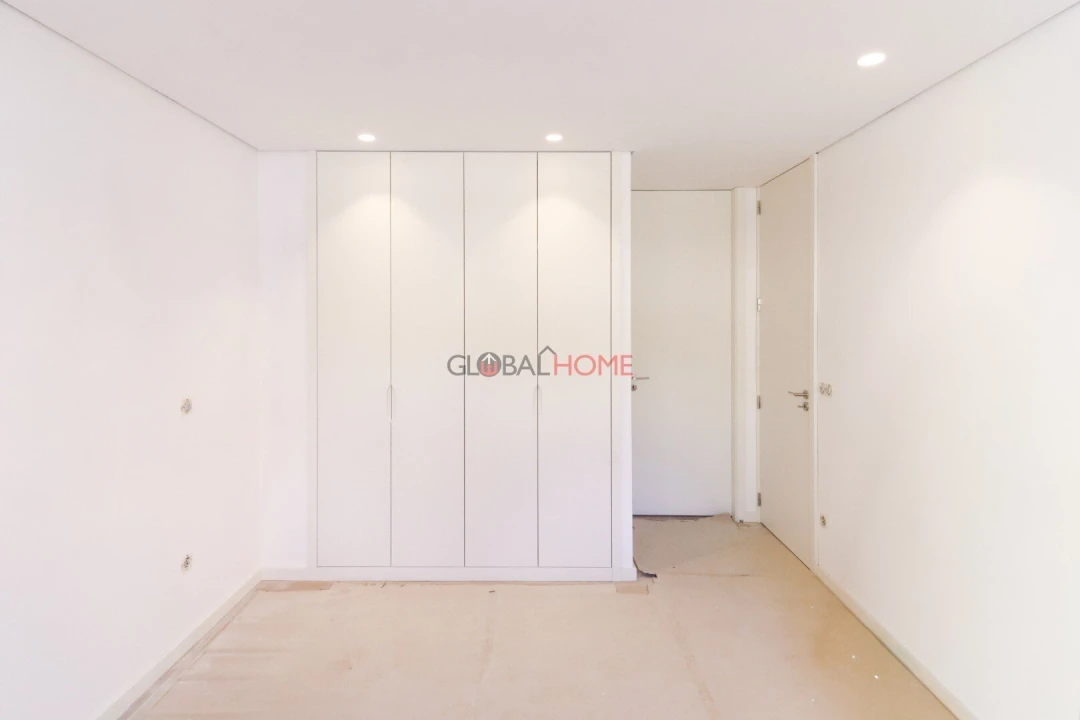 Apartamento T2 para Venda em Alfena Foto 17