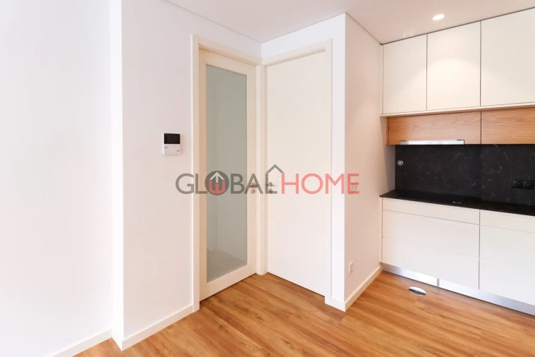 Apartamento T2 para Venda em Alfena Foto 3