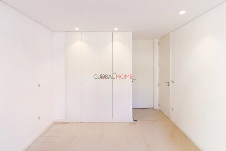 Apartamento T2 para Venda em Alfena Foto 17