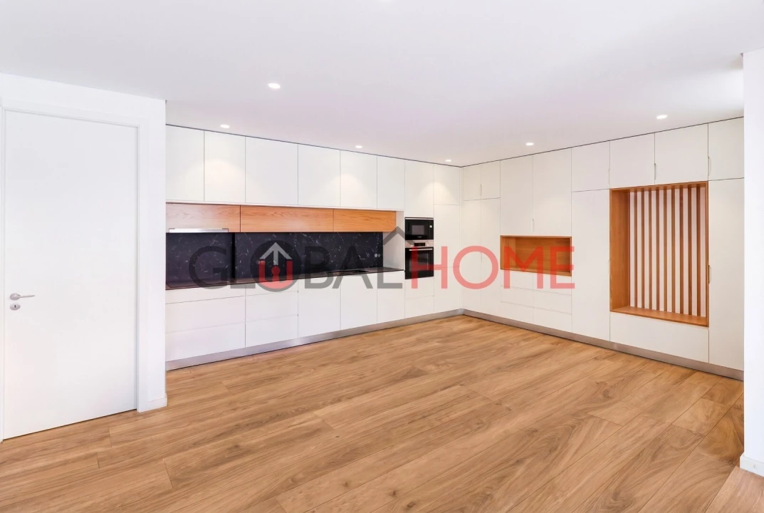 Apartamento T2 para Venda em Alfena Foto 2