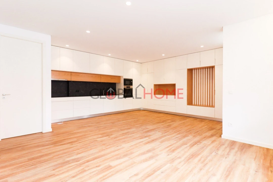 Apartamento T2 para Venda em Alfena Foto 15