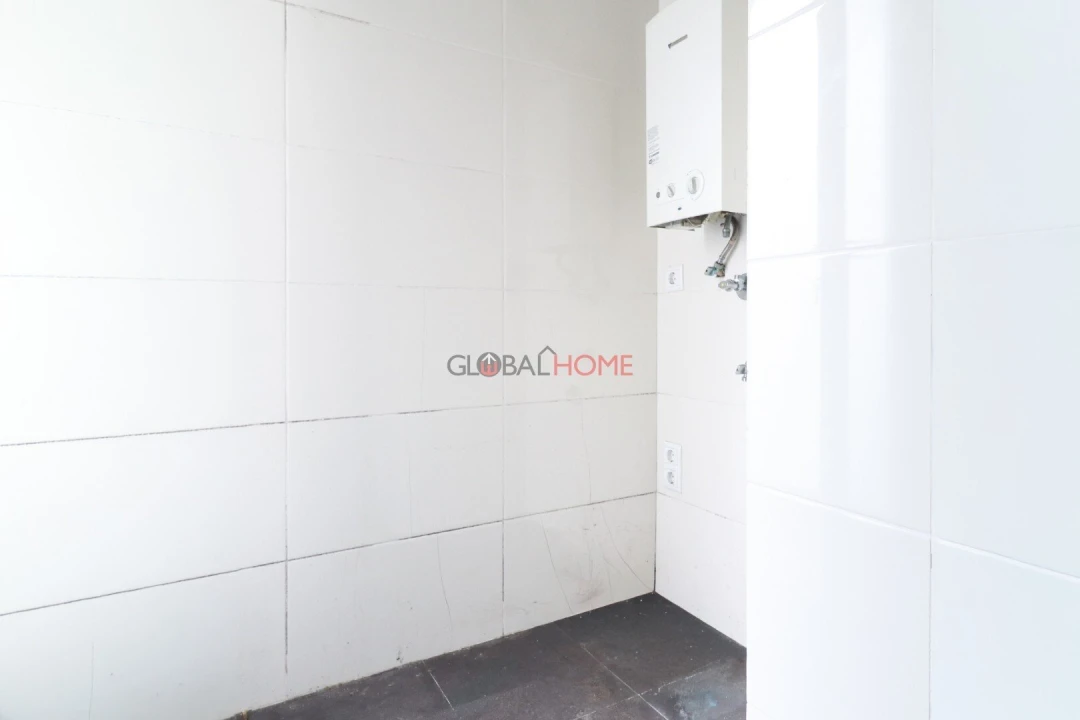 Apartamento T3 para Venda em Foz do Sousa e Covelo Foto 9