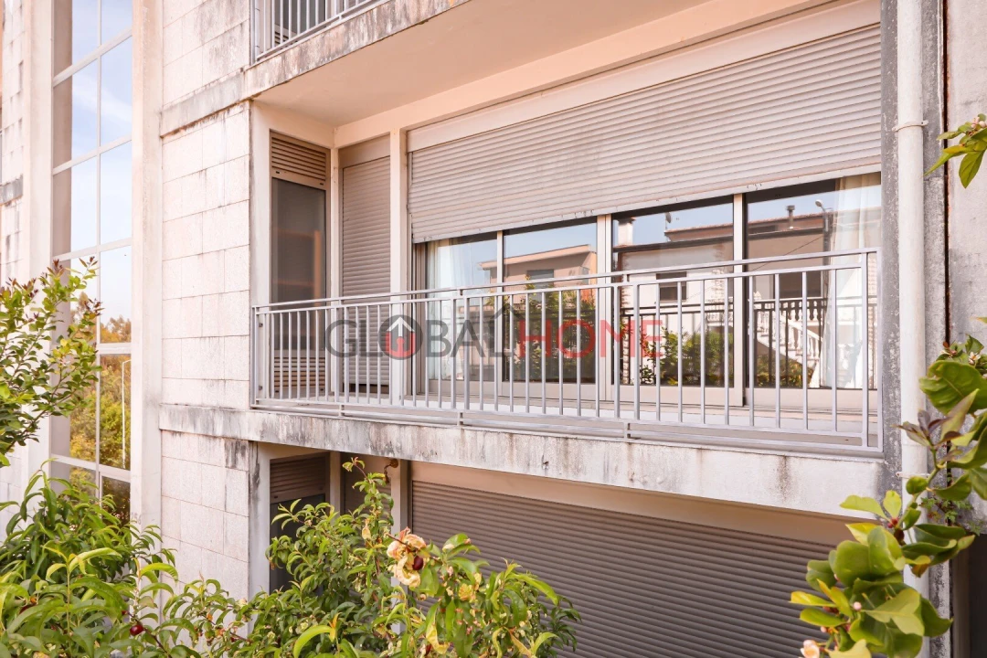 Apartamento T3 para Venda em Foz do Sousa e Covelo Foto 1