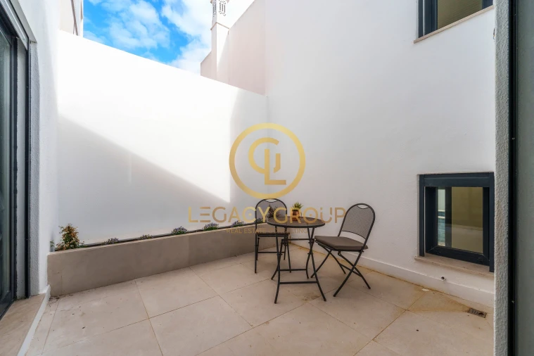 Moradia T3 para Venda em Almancil Foto 12