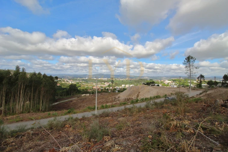 Terreno para Venda em Penafiel Foto 5