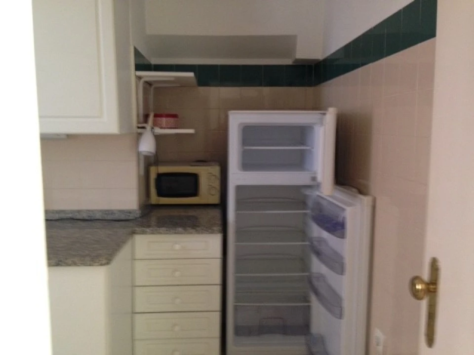 Apartamento T1 para Venda em Campo de Ourique Foto 10