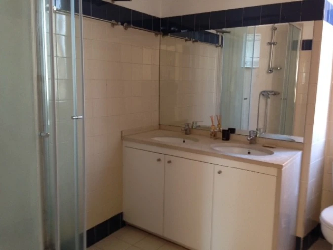 Apartamento T1 para Venda em Campo de Ourique Foto 6