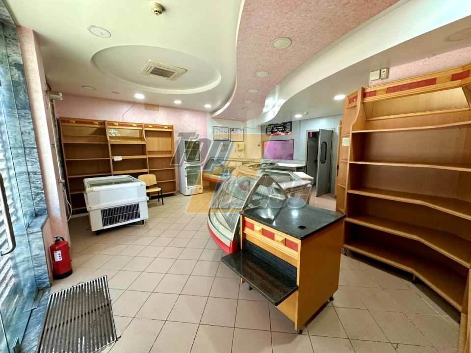 Loja para Arrendamento em Costa da Caparica Foto 2