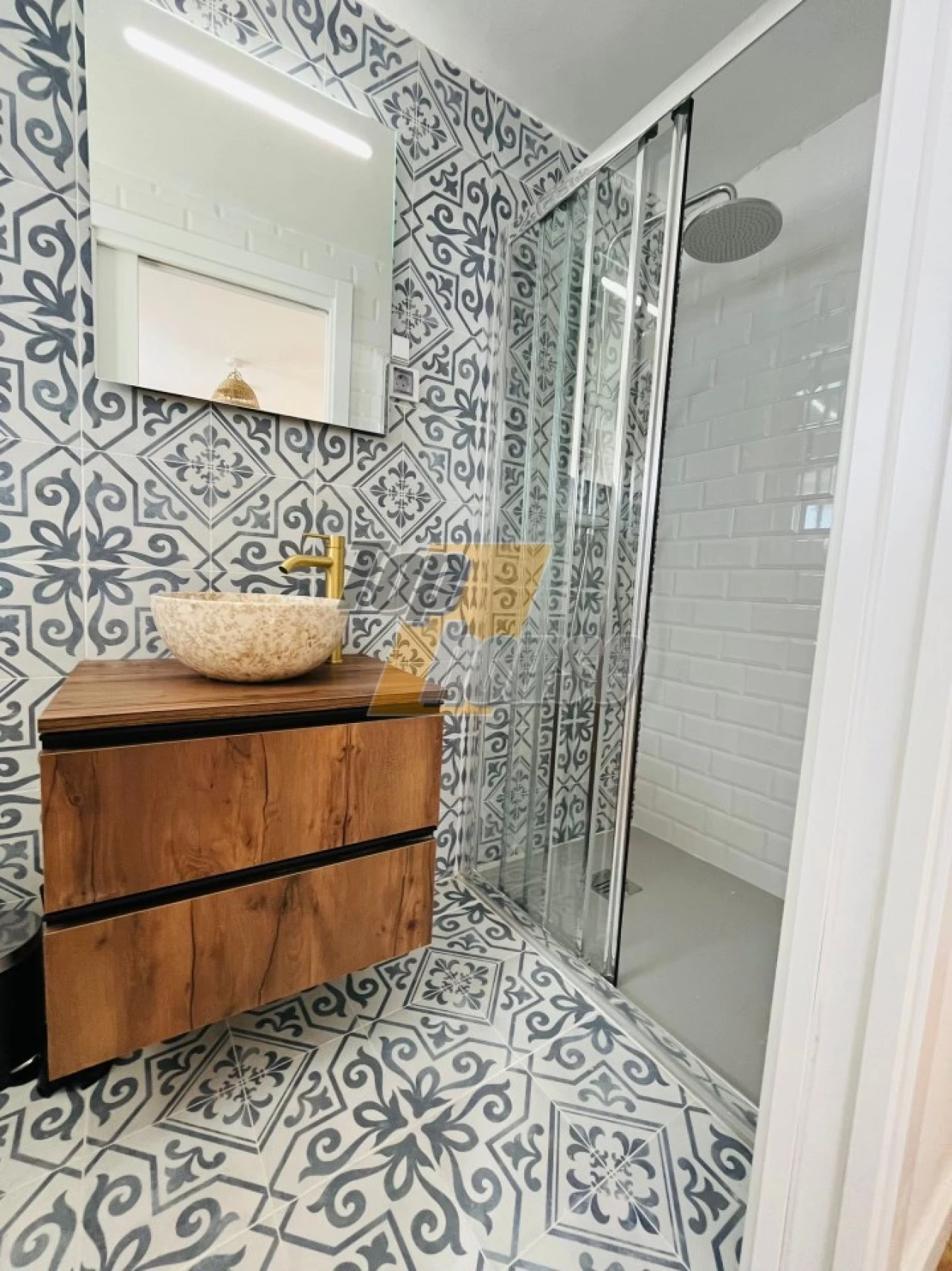 Moradia T10 para Venda em Costa da Caparica Foto 25