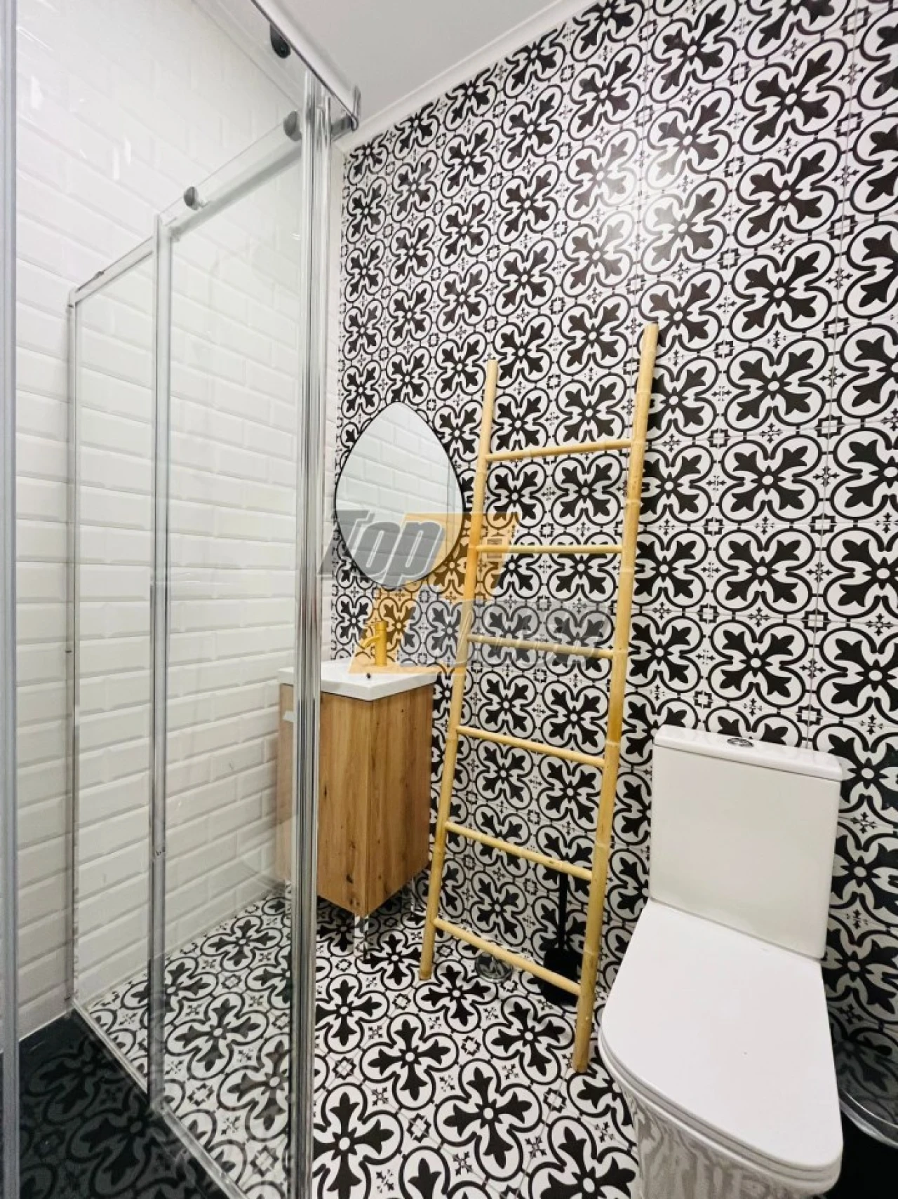 Moradia T10 para Venda em Costa da Caparica Foto 28