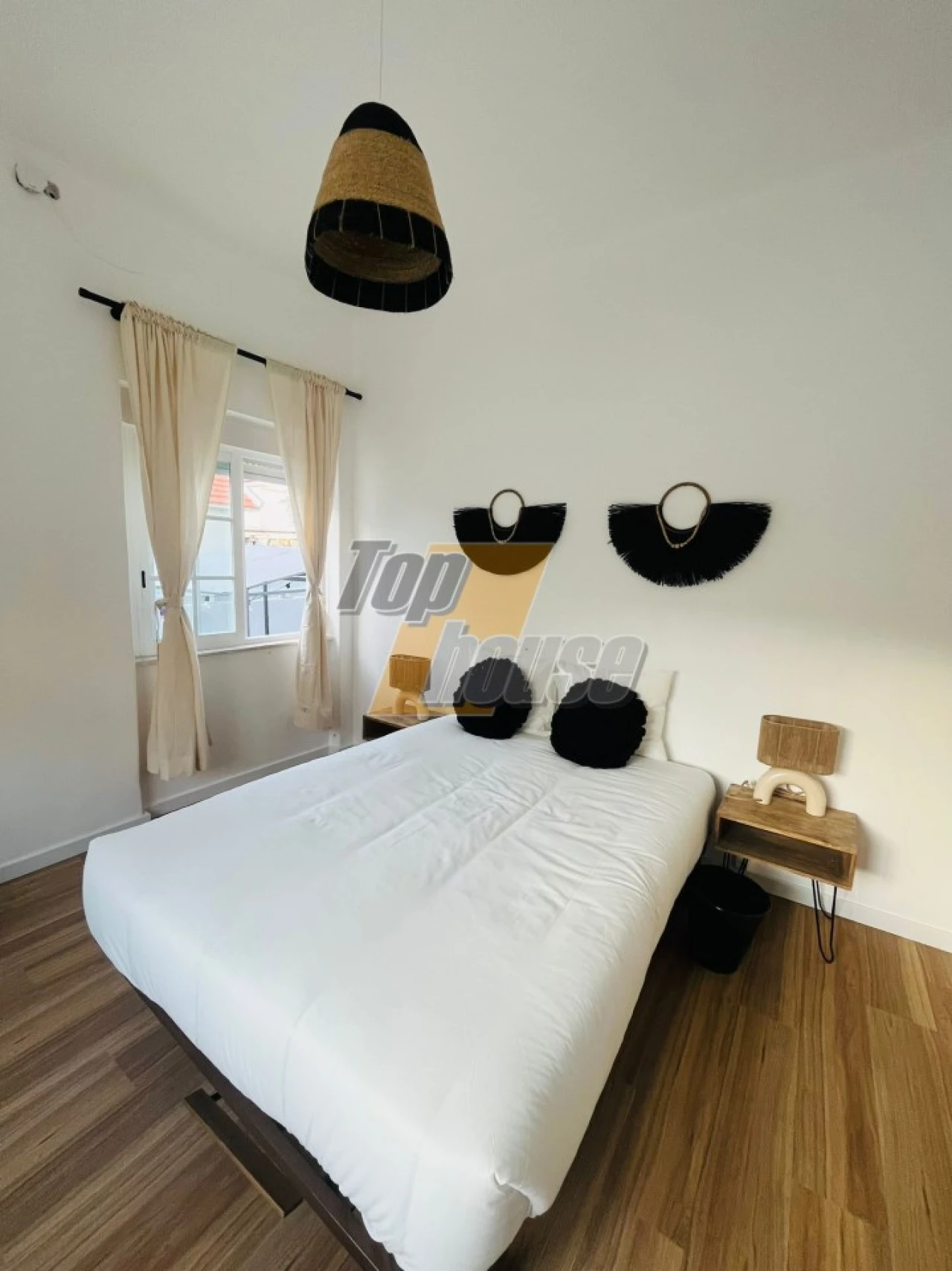 Moradia T10 para Venda em Costa da Caparica Foto 41