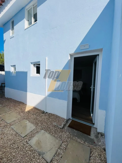 Moradia T10 para Venda em Costa da Caparica