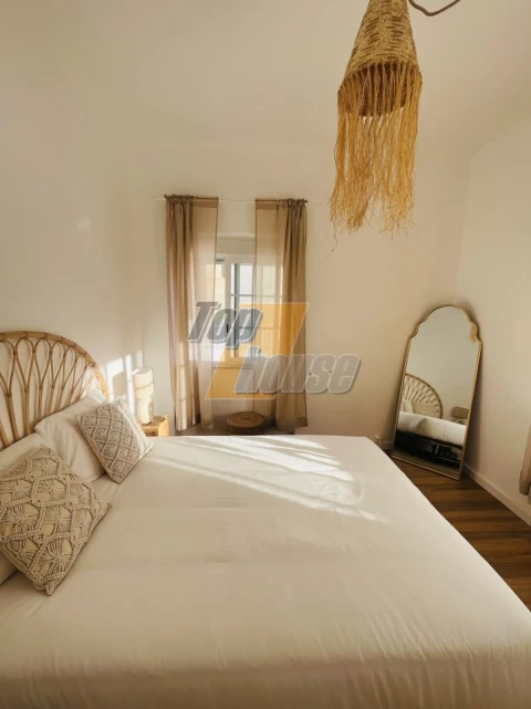 Moradia T10 para Venda em Costa da Caparica