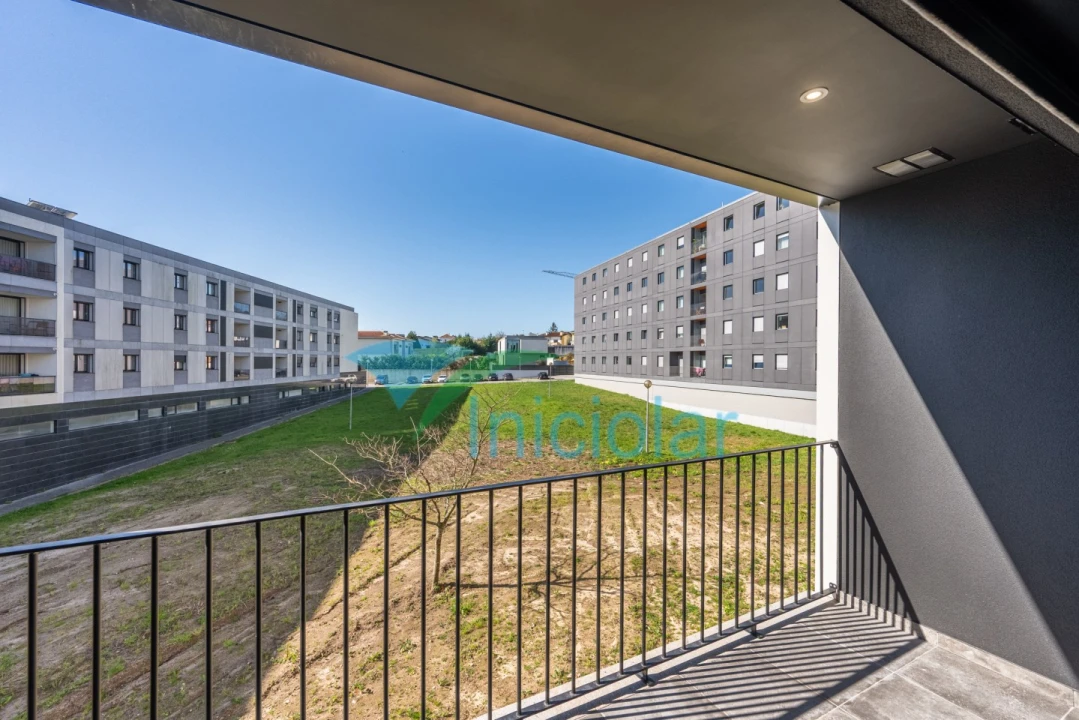 Apartamento T3 para Venda em Cidade da Maia Foto 6