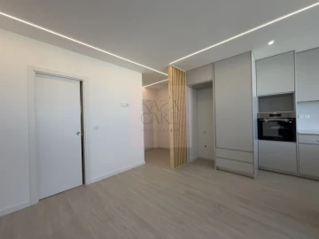 Apartamento T3 para Venda em Olivais