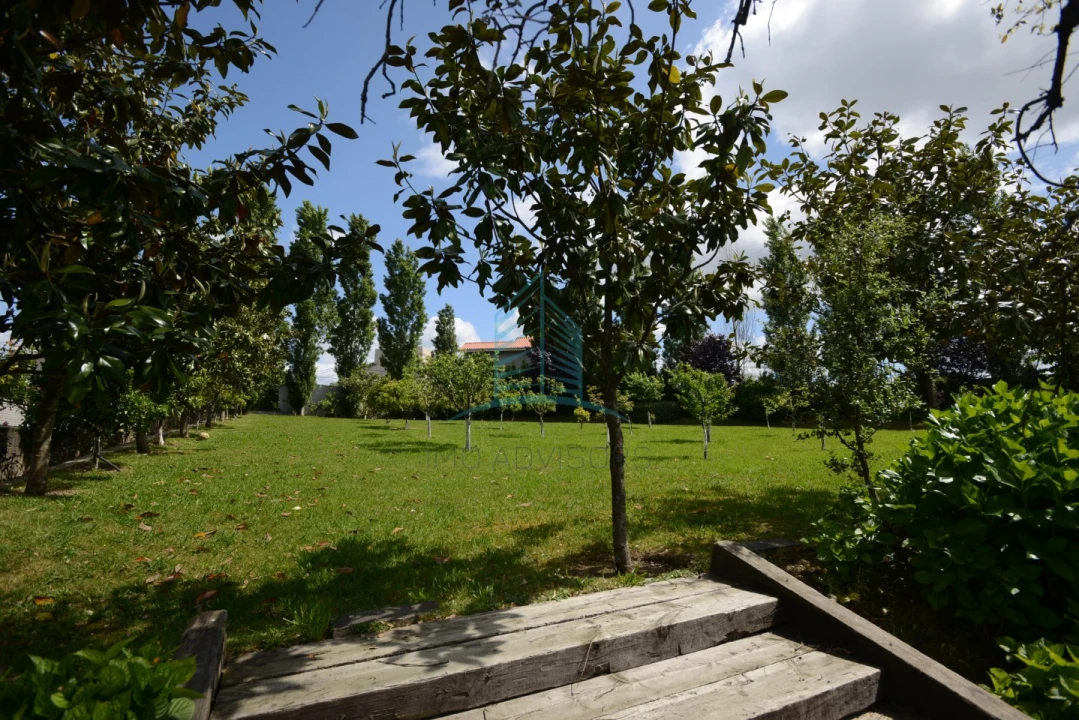 Moradia T3 para Venda em Campo e Sobrado Foto 20