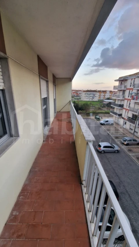 Apartamento T3 para Venda em Samora Correia