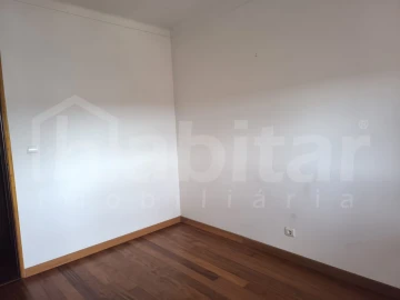 Apartamento T3 para Venda em Samora Correia