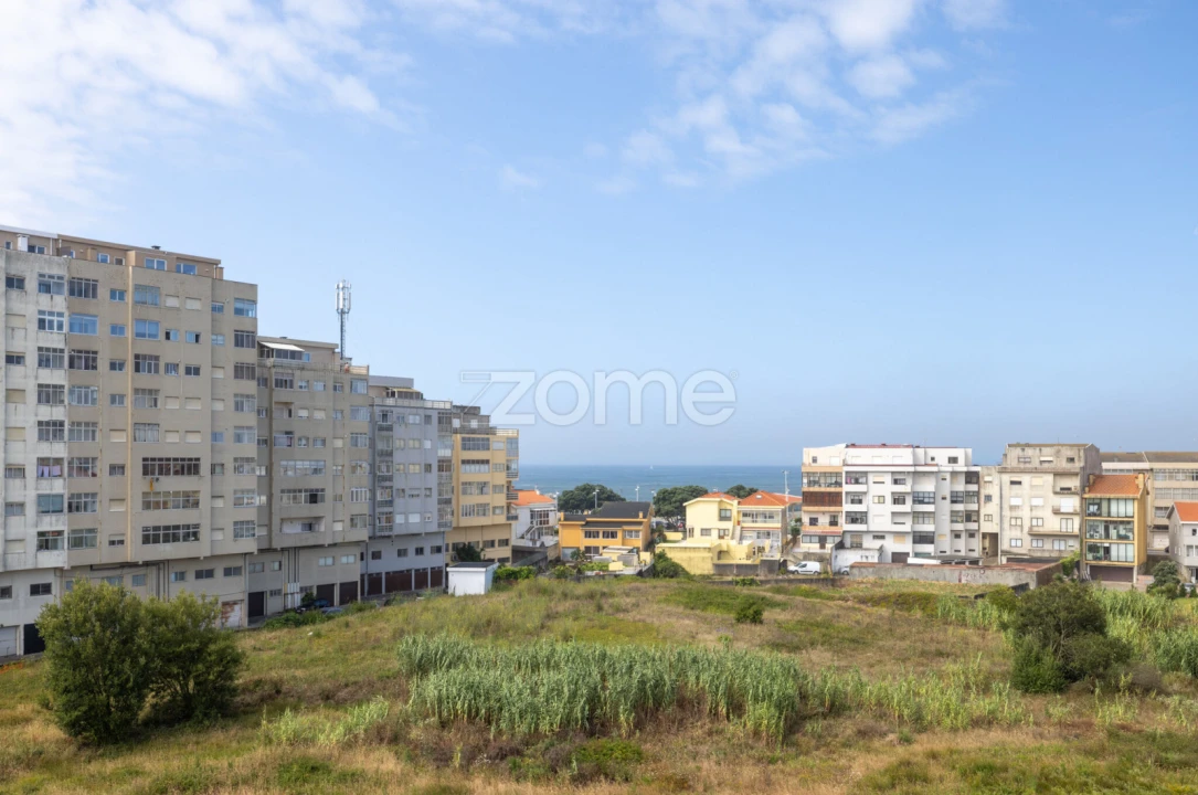 Apartamento T2 para Venda em Vila do Conde Foto 1