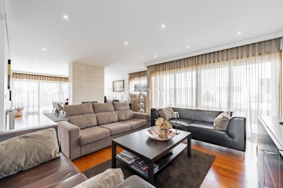 Moradia T5 para Venda em Esposende, Marinhas e Gandra