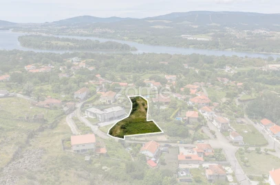 Terreno para Venda em Loivo