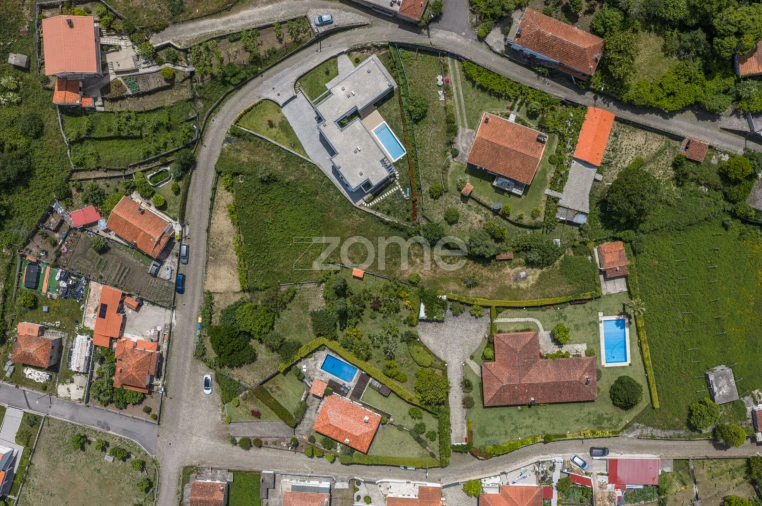 Terreno para Venda em Loivo Foto 16