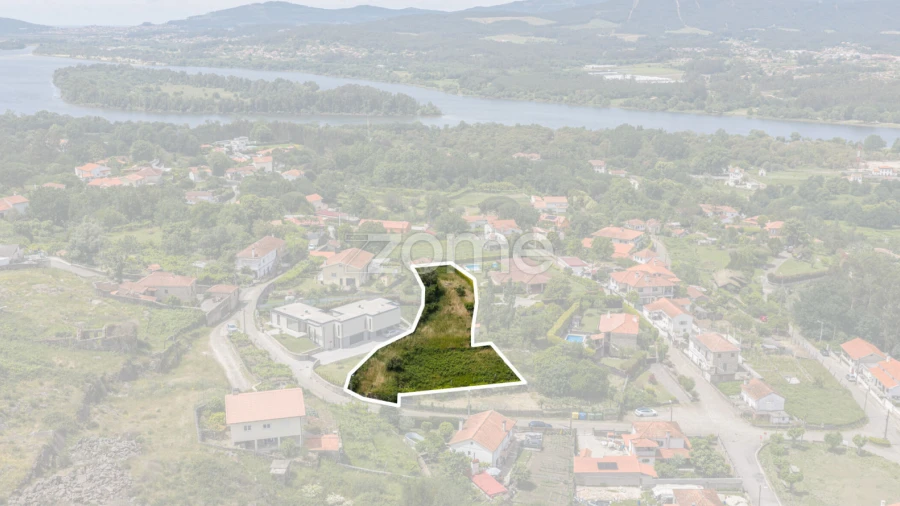 Terreno para Venda em Loivo