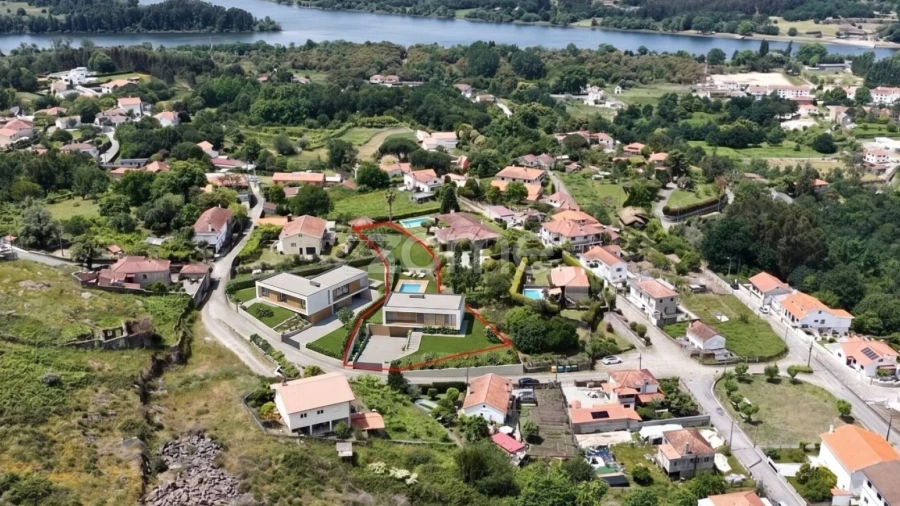 Terreno para Venda em Loivo