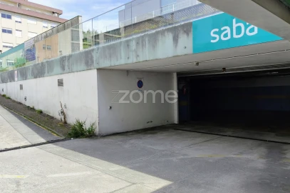 Garagem para Arrendamento em Cidade da Maia