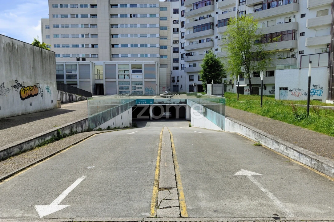 Garagem para Arrendamento em Cidade da Maia Foto 1