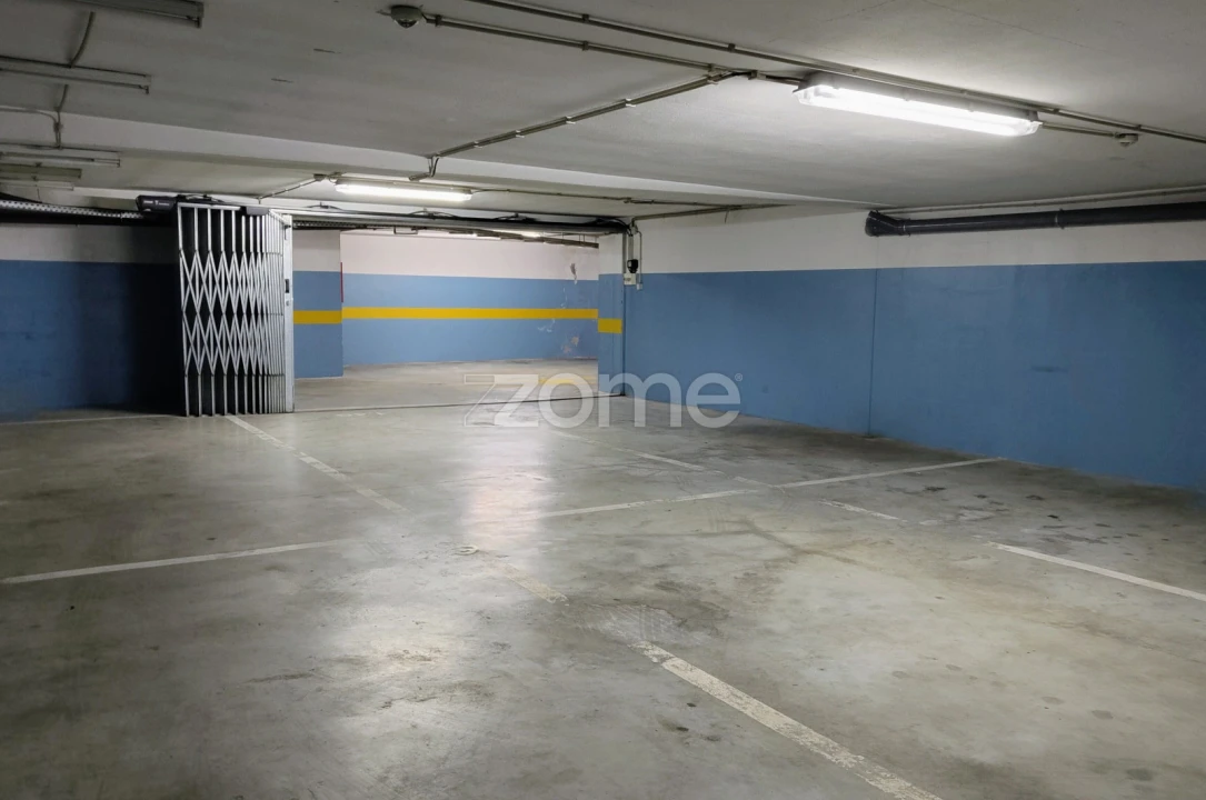 Garagem para Arrendamento em Cidade da Maia Foto 8