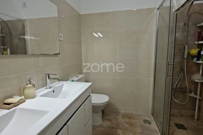 Apartamento T3 para Venda em Arganil