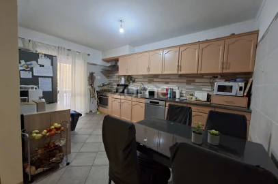 Apartamento T3 para Venda em Arganil