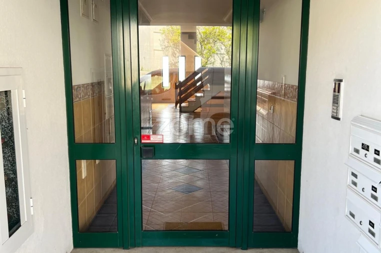 Apartamento T3 para Venda em Marinha Grande Foto 2