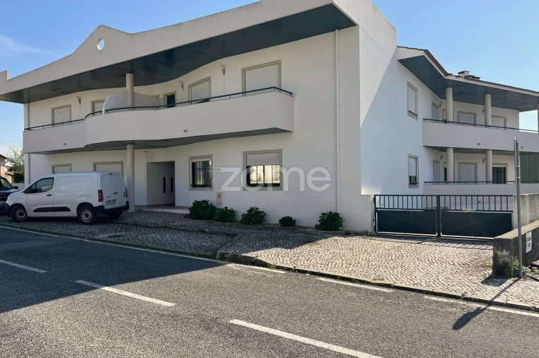 Apartamento T3 para Venda em Marinha Grande Foto 19