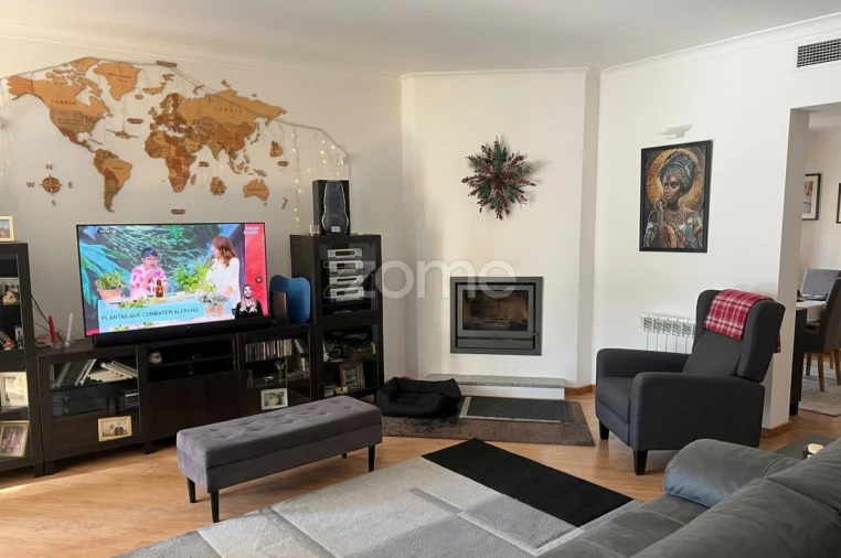 Apartamento T3 para Venda em Marinha Grande Foto 6