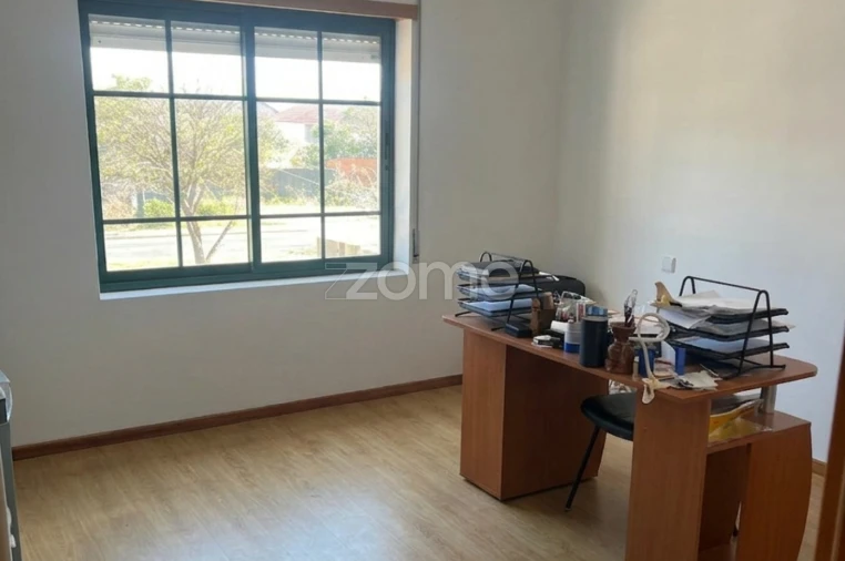 Apartamento T3 para Venda em Marinha Grande Foto 9