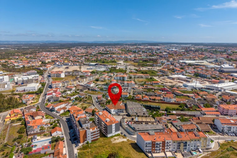 Apartamento T3 para Venda em Marinha Grande Foto 45