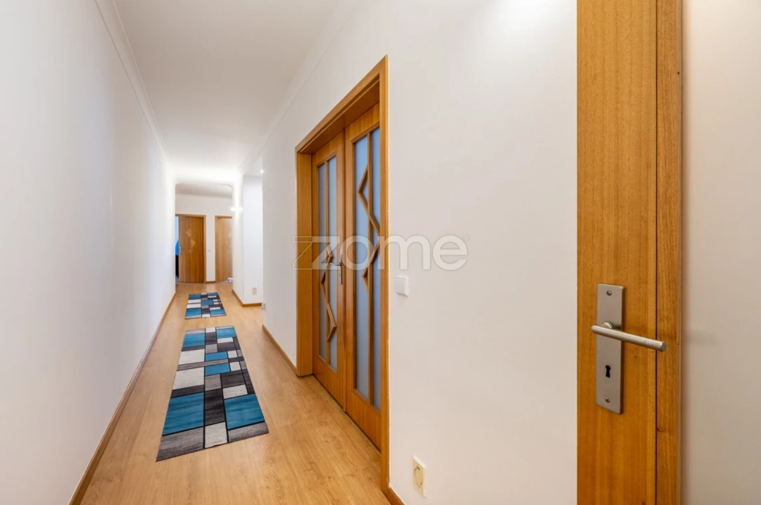 Apartamento T3 para Venda em Marinha Grande Foto 7