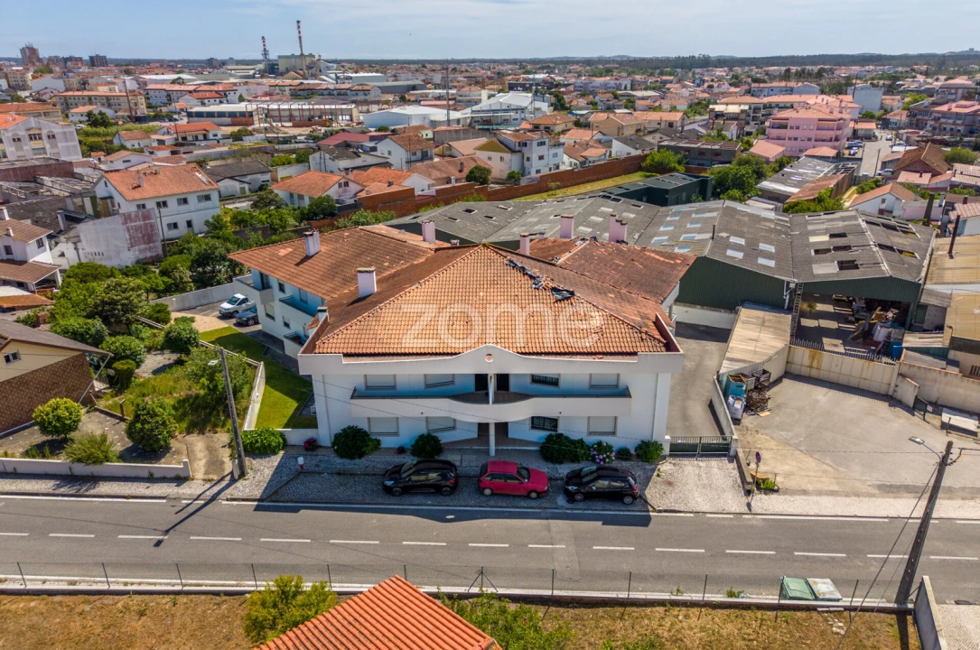 Apartamento T3 para Venda em Marinha Grande Foto 32