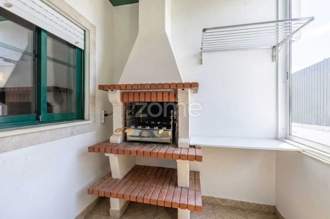 Apartamento T3 para Venda em Marinha Grande Foto 14