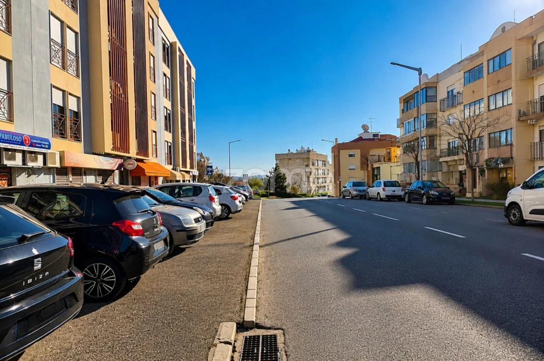Negócio para Venda em Odivelas Foto 11