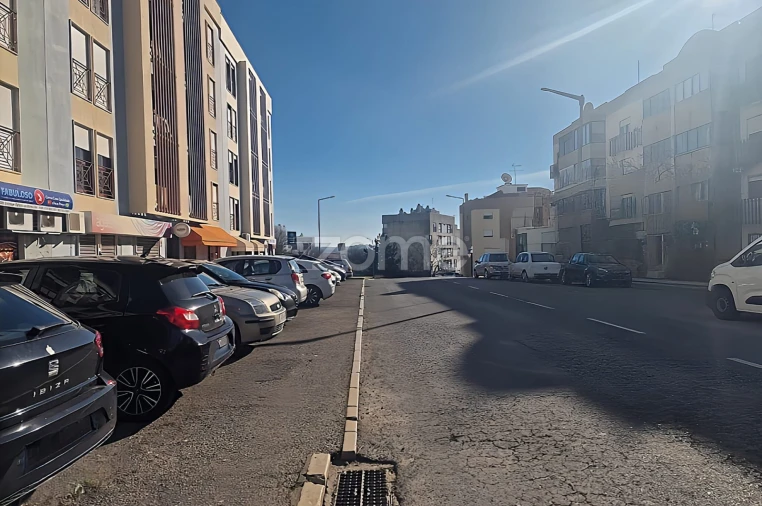 Negócio para Venda em Odivelas Foto 11