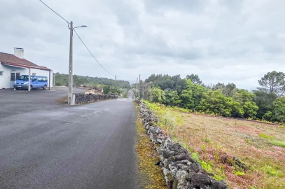 Terreno para Venda em Santa Luzia