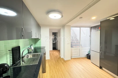 Moradia T2 para Venda em Ponta Delgada (São José)